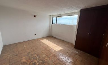 LOCAL COMERCIAL-OFICINA EN RENTA CENTRO HISTORICO