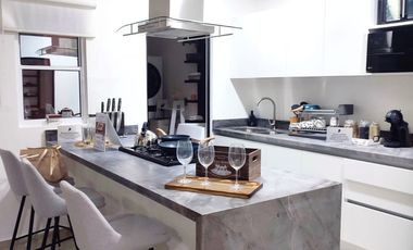Venta de casa, diseño exclusivo a unos minutos de la playa