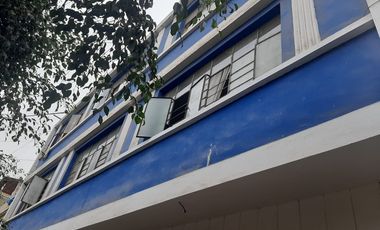 Vendo Inmueble Urbano a precio de remate en Av Prolongación La Mar - La Victoria a pocas cuadras del Emporio Comercial de Gamarra