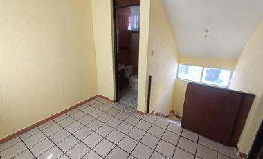 Casas amuebladas en Fracc. Joyas de Mocambo cerca de Plaza Américas de 2 y 3 recámaras