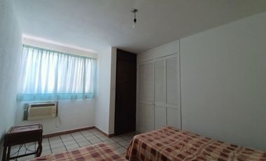 Casas amuebladas en Fracc. Joyas de Mocambo cerca de Plaza Américas de 2 y 3 recámaras