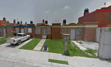 CASA EN CHICHIMECAS, FRACC. OJOS ZARCOS, SAN FELIPE, GUANAJUATO. ¡CASA EN REMATE! -FQA