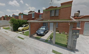 CASA EN CHICHIMECAS, FRACC. OJOS ZARCOS, SAN FELIPE, GUANAJUATO. ¡CASA EN REMATE! -FQA