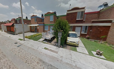 CASA EN CHICHIMECAS, FRACC. OJOS ZARCOS, SAN FELIPE, GUANAJUATO. ¡CASA EN REMATE! -FQA