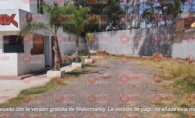 Renta de Terreno al sur, bardeado sobre Siglo XXI (tercer anillo) frente a Paseos de  Santa Mónica