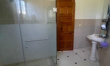 EXCELENTE CASA DE CAMPO EN VENTA 