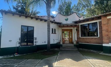EXCELENTE CASA DE CAMPO EN VENTA 