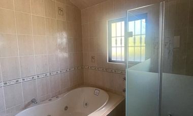 EXCELENTE CASA DE CAMPO EN VENTA 