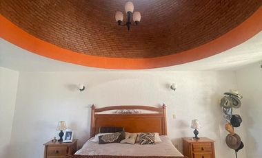 EXCELENTE CASA DE CAMPO EN VENTA 