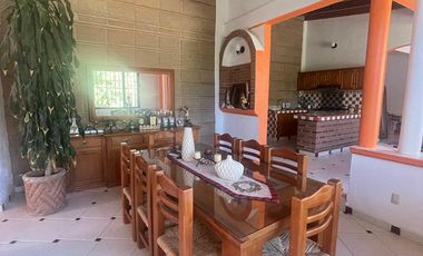 EXCELENTE CASA DE CAMPO EN VENTA 