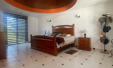 EXCELENTE CASA DE CAMPO EN VENTA 