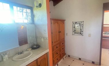 EXCELENTE CASA DE CAMPO EN VENTA 