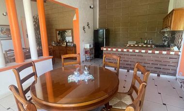 EXCELENTE CASA DE CAMPO EN VENTA 