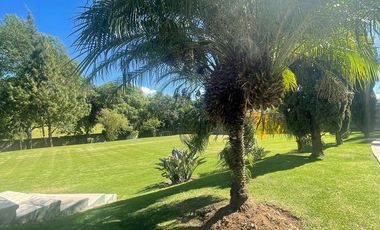 EXCELENTE CASA DE CAMPO EN VENTA 