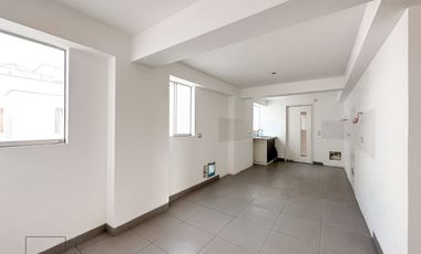 EXCLUSIVO TRIPLEX TIPO PENTHOUSE EN VENTA EN CORPAC SAN ISIDRO