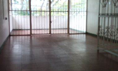 ARRIENDO / VENDO CASA COMERCIAL B/CADIZ - IBAGUÉ