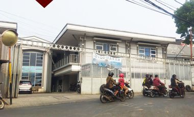 Gedung Jl. Raya Condet, Balekambang, Kramat Jati, Jakarta Timur