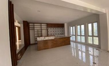 Newly Renovated House & Lot with Unobstructed Seaview