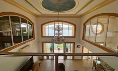Newly Renovated House & Lot with Unobstructed Seaview
