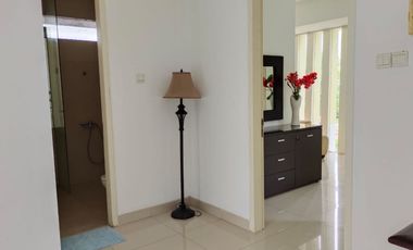 Disewakan Rumah Pakuwon City East Coast Park FURNISHED MURAH NEGO