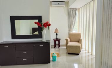 Disewakan Rumah Pakuwon City East Coast Park FURNISHED MURAH NEGO
