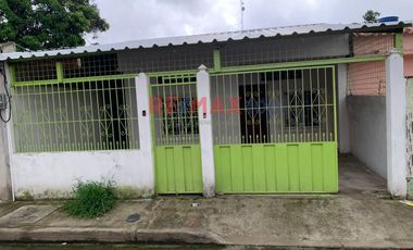 VENDO VILLA AMPLIA en Machala-Sector sur,FL6