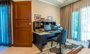 Boca Raton Inspired Luxury Villa for SALE in Affluent Neighborhood Saraphi