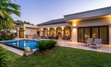 Boca Raton Inspired Luxury Villa for SALE in Affluent Neighborhood Saraphi