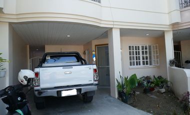 295 sq.m. townhouse of 5 bedrooms, for rent in Emerald Estate-Cebu City @ P50k/month