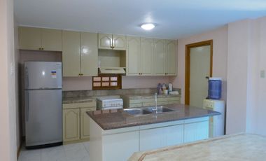295 sq.m. townhouse of 5 bedrooms, for rent in Emerald Estate-Cebu City @ P50k/month