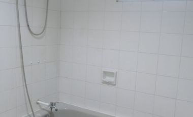 295 sq.m. townhouse of 5 bedrooms, for rent in Emerald Estate-Cebu City @ P50k/month