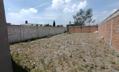 CASA EN VENTA, CON AMPLIO PATIO, VILLAS DE ZUMPANGO.