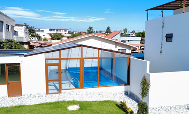 Casa de venta en Conjunto Residencial SAN MARTÍN, Tumbaco calle Gonzalo Pizarro y Las Minas. Barrio Santa Rosa, sector Las Cuatro Esquinas vía a Colla