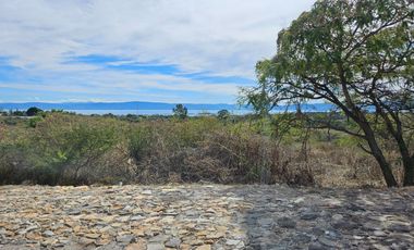 Terreno en Venta en Lomas del Country de Chapala, San Nicolas de Ibarra, Chapala, Jalisco