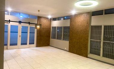 CLASSIC 2-STOREY, 4-BEDROOM HOUSE WITH PARKING FOR RENT IN WHITE PLAINS