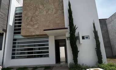 Casa en Venta en Valle del Sol
