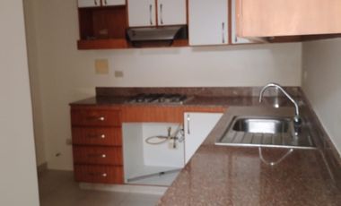 Alquilo departamento en planta baja - Urbanización Bellagio