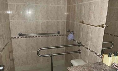 Alquilo departamento en planta baja - Urbanización Bellagio - Samborondon