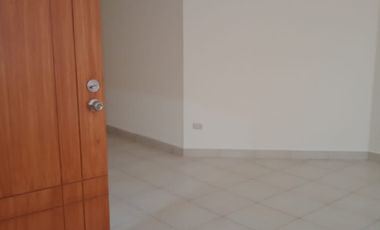 Alquilo departamento en planta baja - Urbanización Bellagio