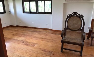 Modern House in Magallanes Village For Sale