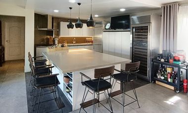 Modern House in Magallanes Village For Sale