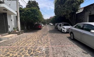 CUERNAVACA CASA EN VENTA EN PALMIRA 4 RECAMARAS  DENTRO DE PRIVADA