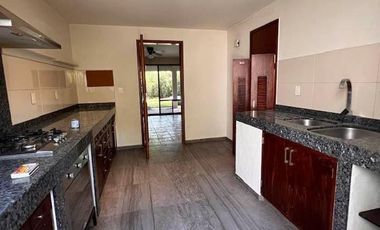 CUERNAVACA CASA EN VENTA EN PALMIRA 4 RECAMARAS  DENTRO DE PRIVADA