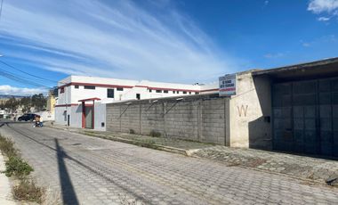 Terreno de 800 m² de venta en Quito, sector Calderón, Francisco de Albornoz.