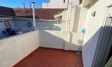 departamento con gas natural a 1 cuadra de la playa