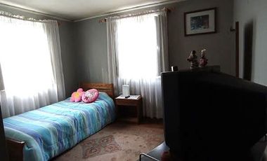 AVENIDA ERRAZURIZ, CASA, DEPTO Y DOS CABAÑAS $ 286.000.000.