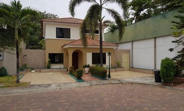 Casa de venta en Ciudad Celeste