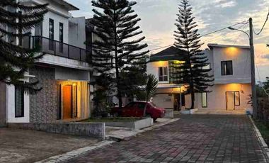 Rumah 2 Lantai Bogor Ekslusif Lokasi Strategis Dekat Stasiun Cilebut