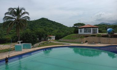 TERRENO DE1.600 MTS2 EN CONJUNTO CERRADO CAMPESTRE EN SANTA MARTA.