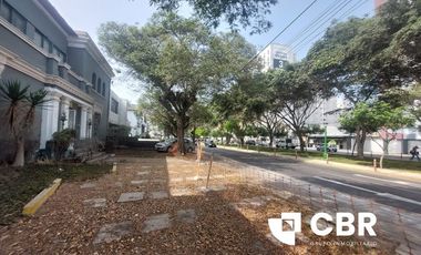 VENTA TERRENO EN SAN ISIDRO